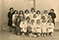 En la escuela, con la maestra doa Lourdes (mediados de la dcada de 1940)